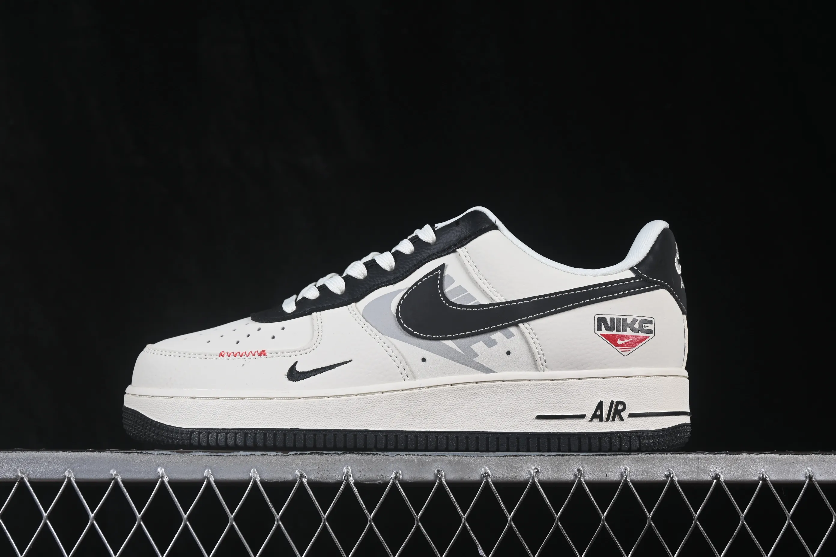 All categories Nk Air Force 1 Air Force series Nk Air Force 1 Low Air Force low-top Nike Air Force 1'07 Low Air Force 1 low-top casual sneakers DD1982-375